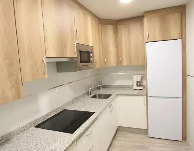 Entero 4hb Centro By Batuecas 아파트 *